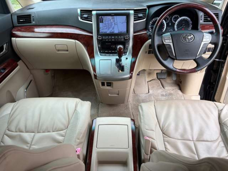 VELLFIRE-10