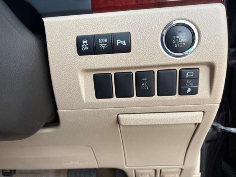 VELLFIRE-6