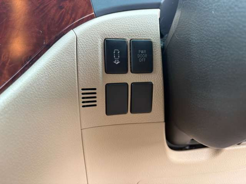 VELLFIRE-7