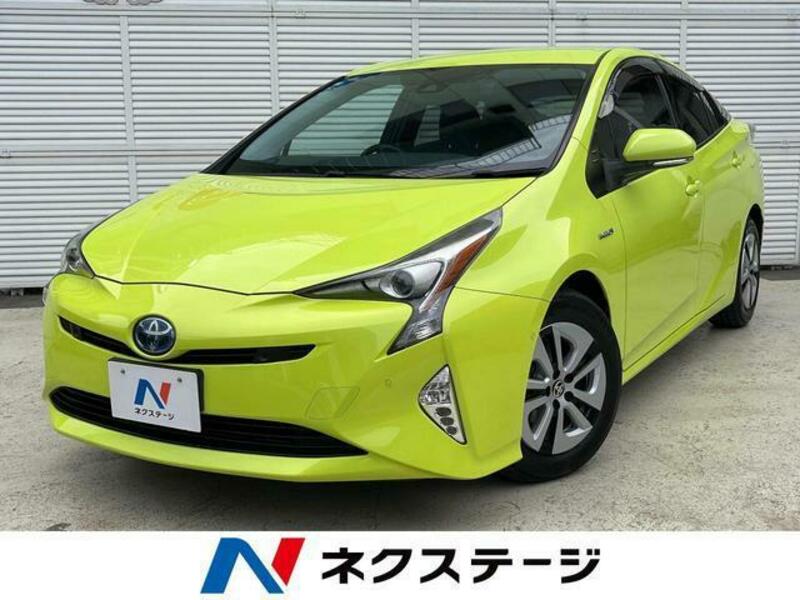 TOYOTA PRIUS
