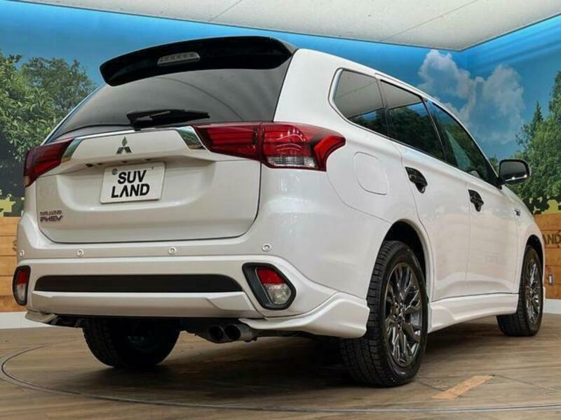 OUTLANDER PHEV