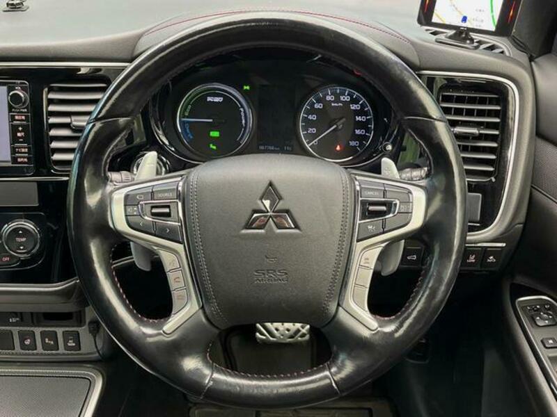OUTLANDER PHEV