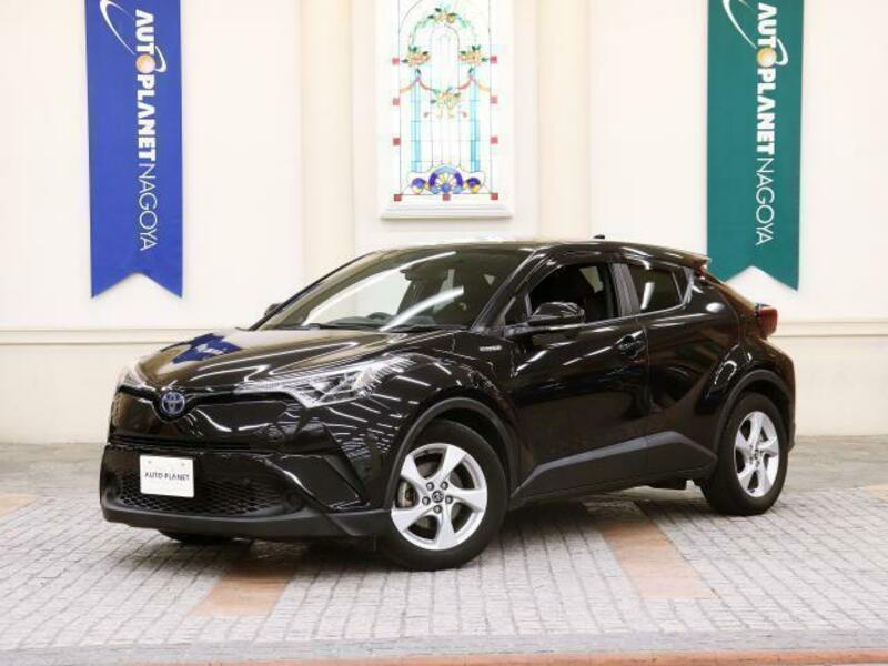 TOYOTA　C-HR