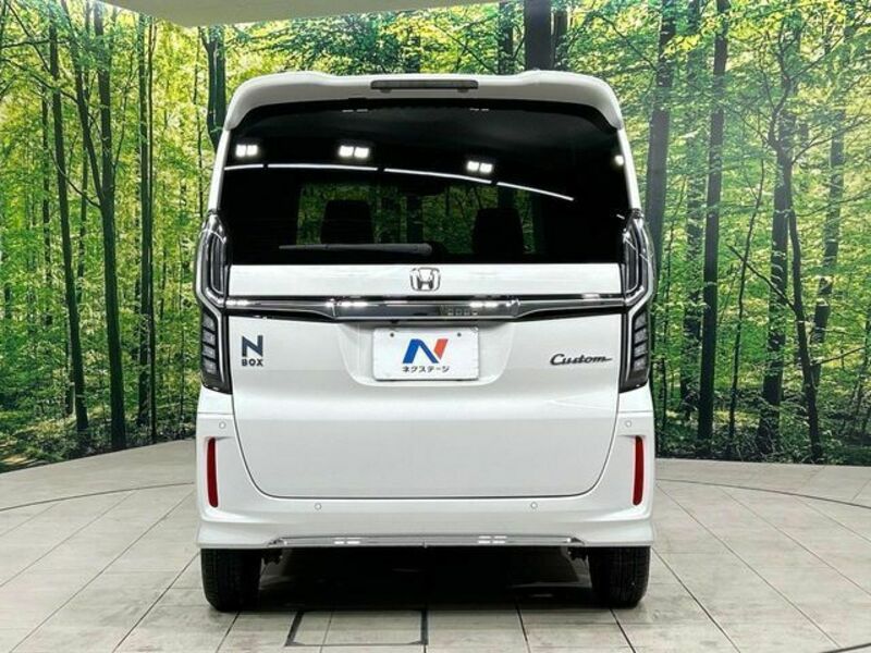 N BOX CUSTOM