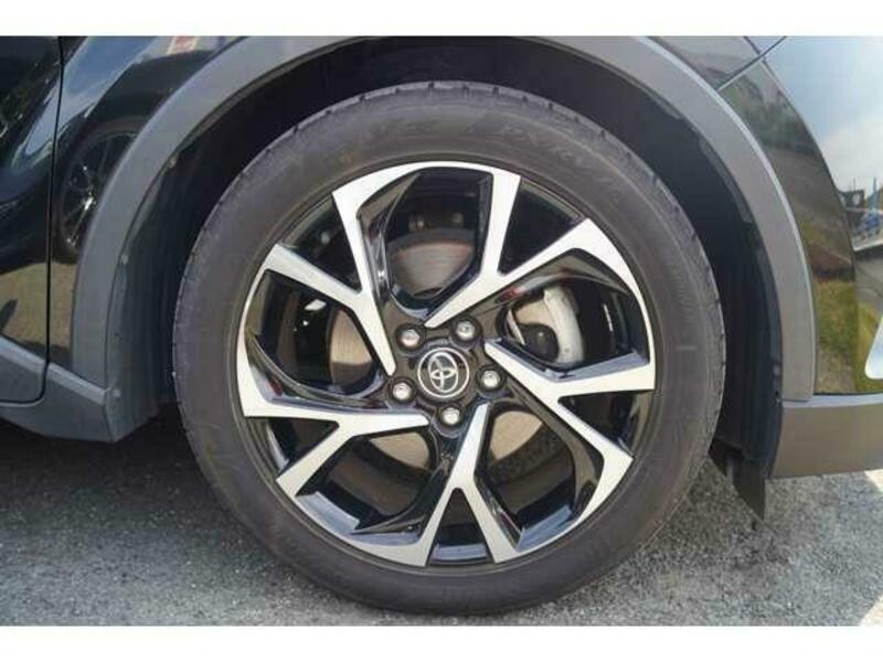 C-HR-7