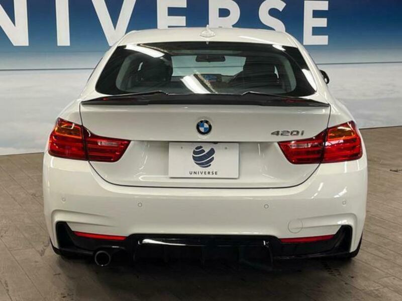 4 SERIES