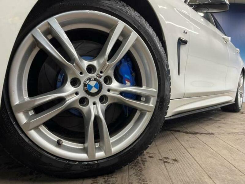 4 SERIES