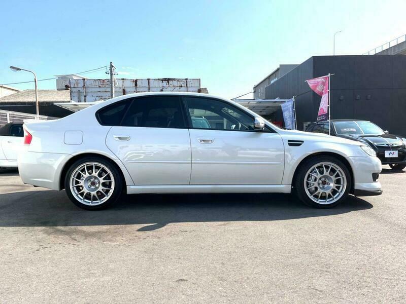 LEGACY B4