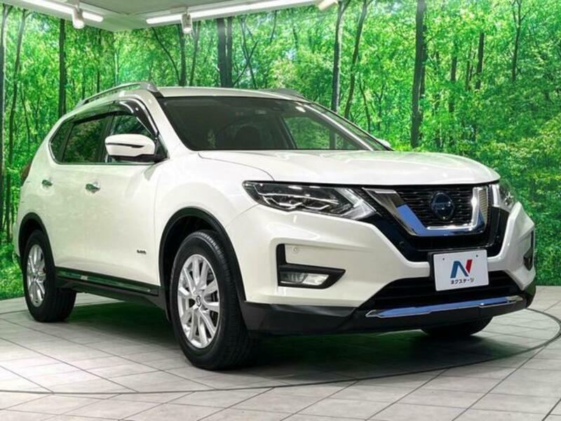 X-TRAIL
