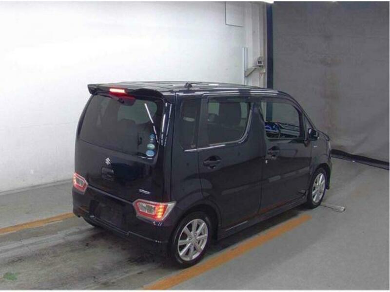 WAGON R