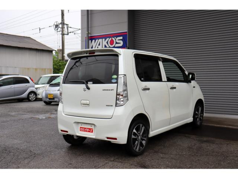 WAGON R-11