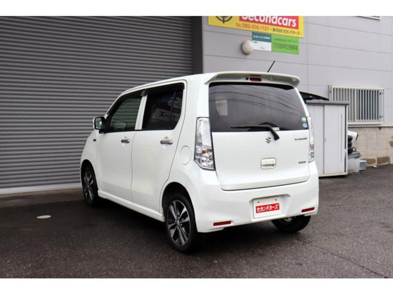 WAGON R-9