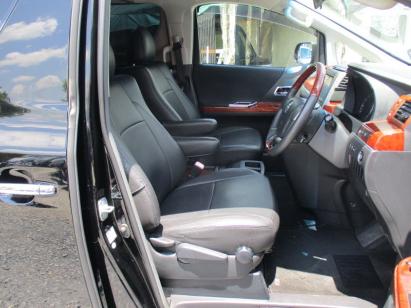 VELLFIRE-3