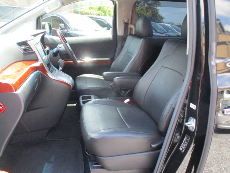 VELLFIRE-4