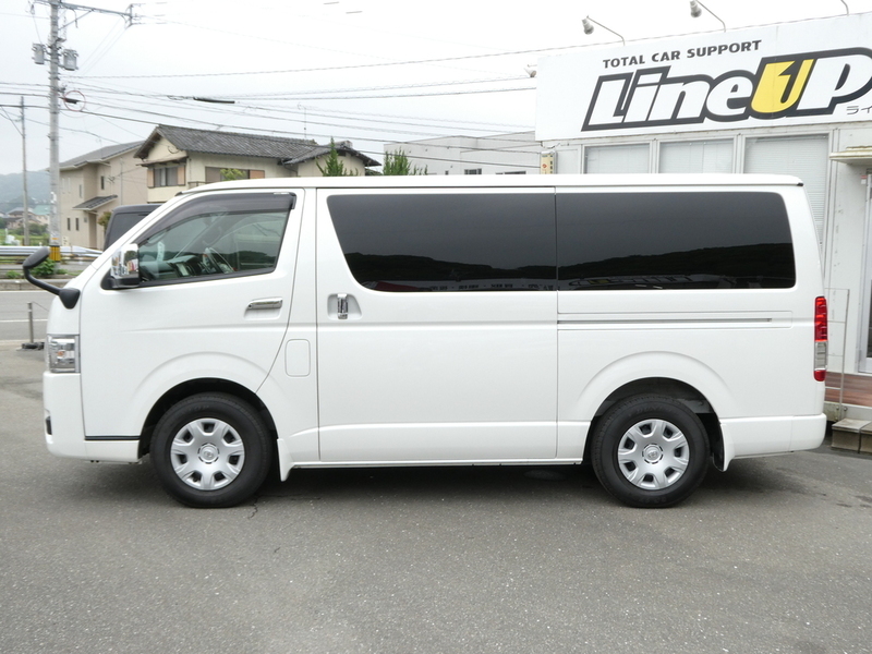 HIACE VAN