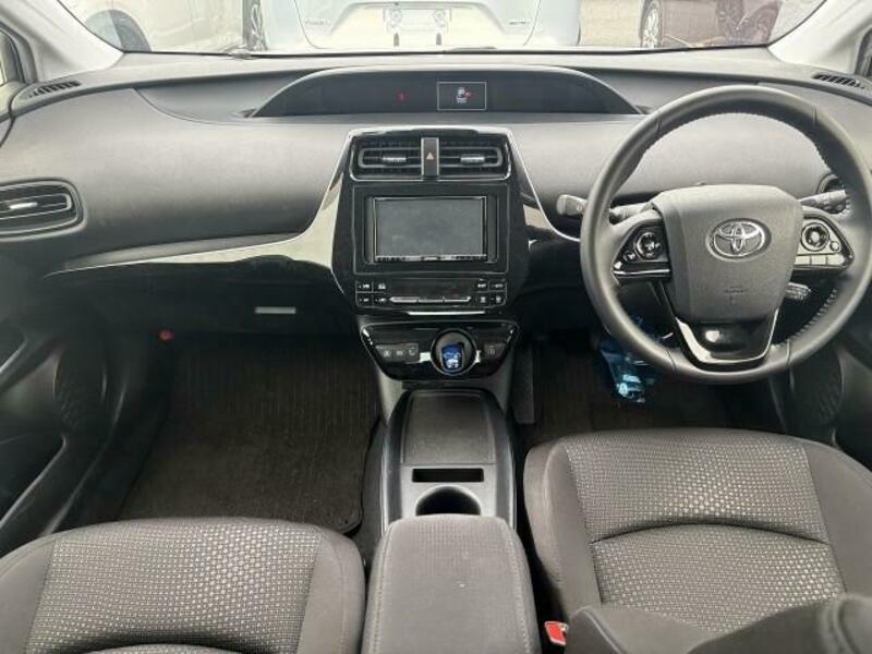 PRIUS-7