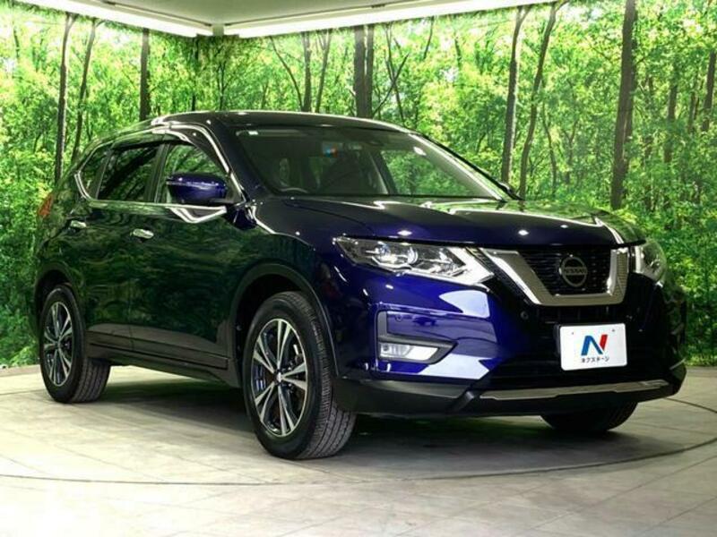 X-TRAIL