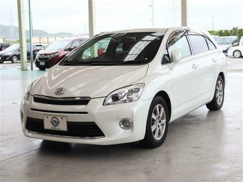 TOYOTA MARK X ZIO