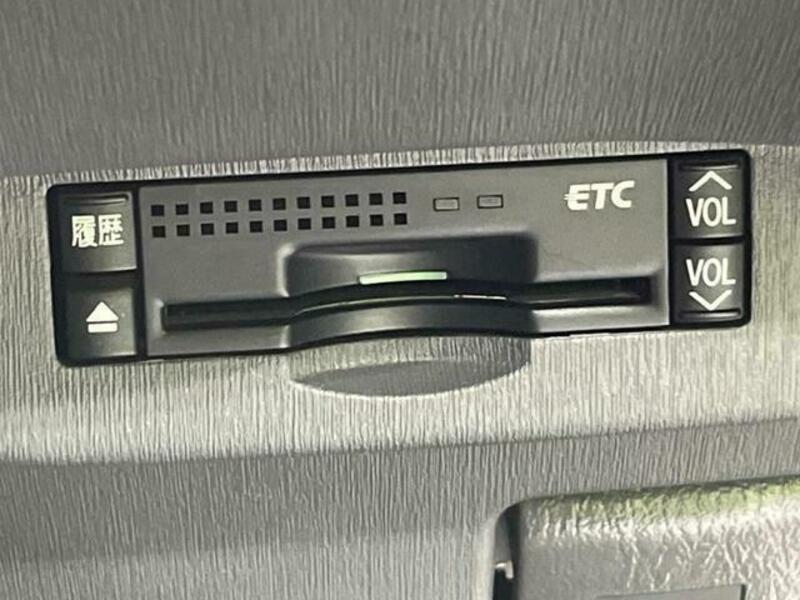 PRIUS-6