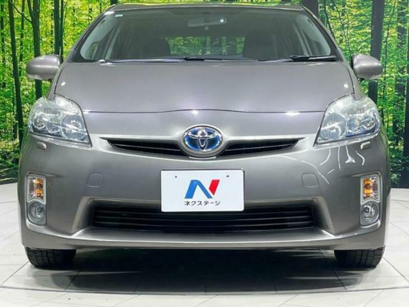 PRIUS-13