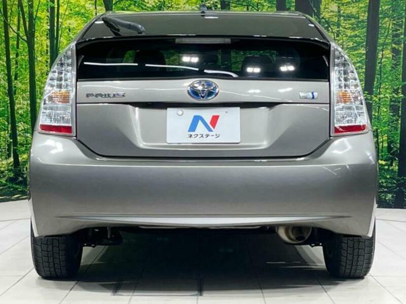 PRIUS-14