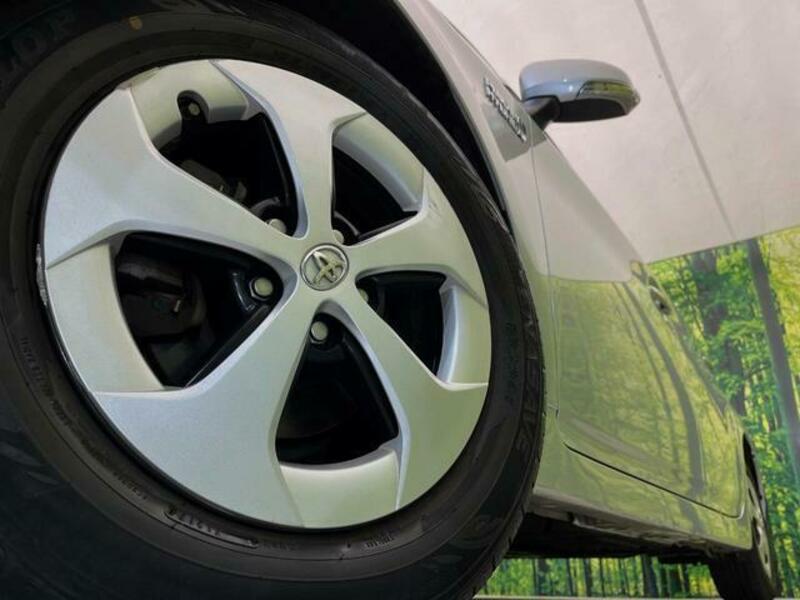 PRIUS PHV