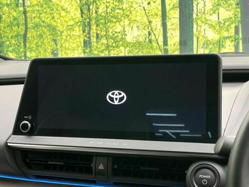 PRIUS-4