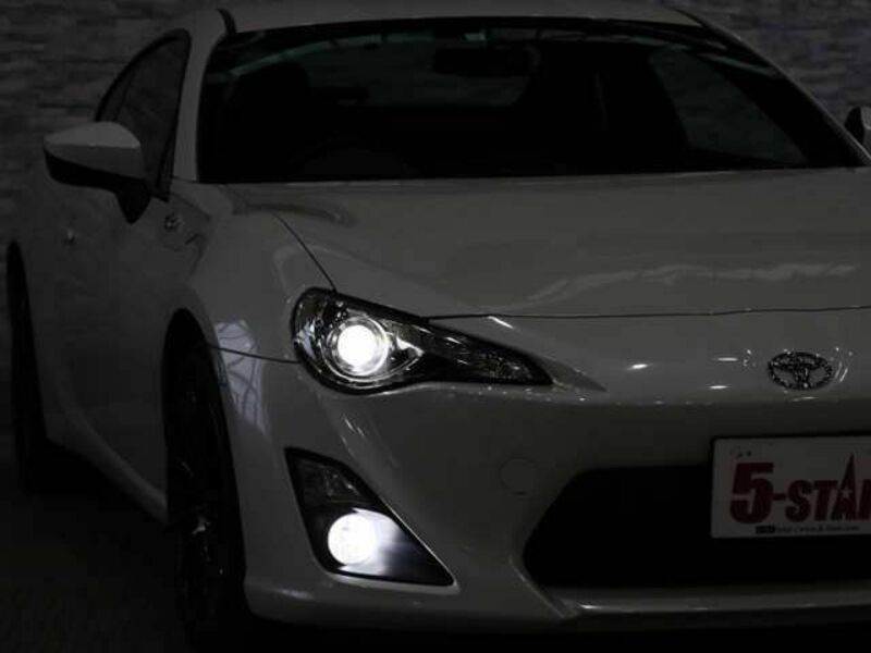 86