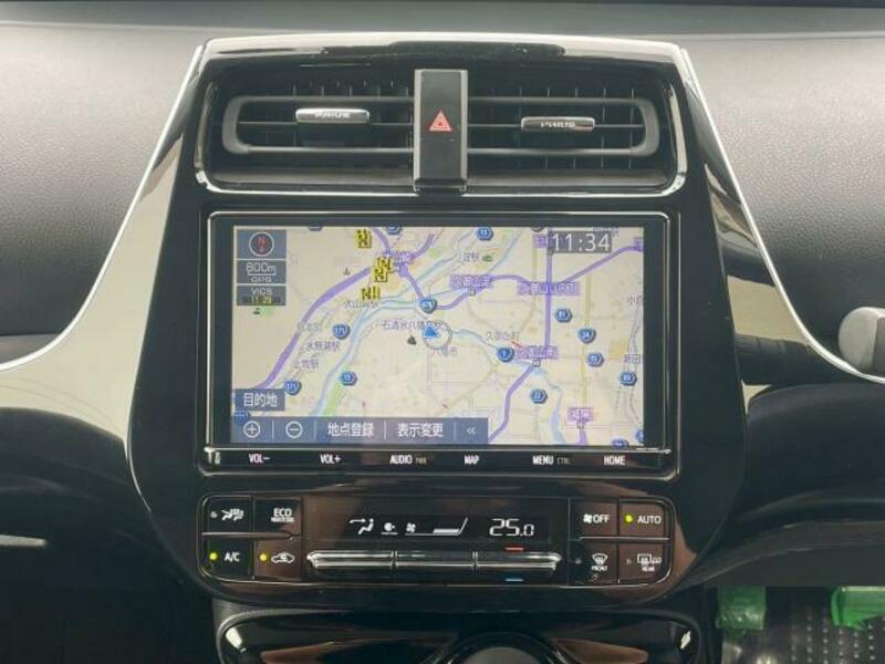 PRIUS-16