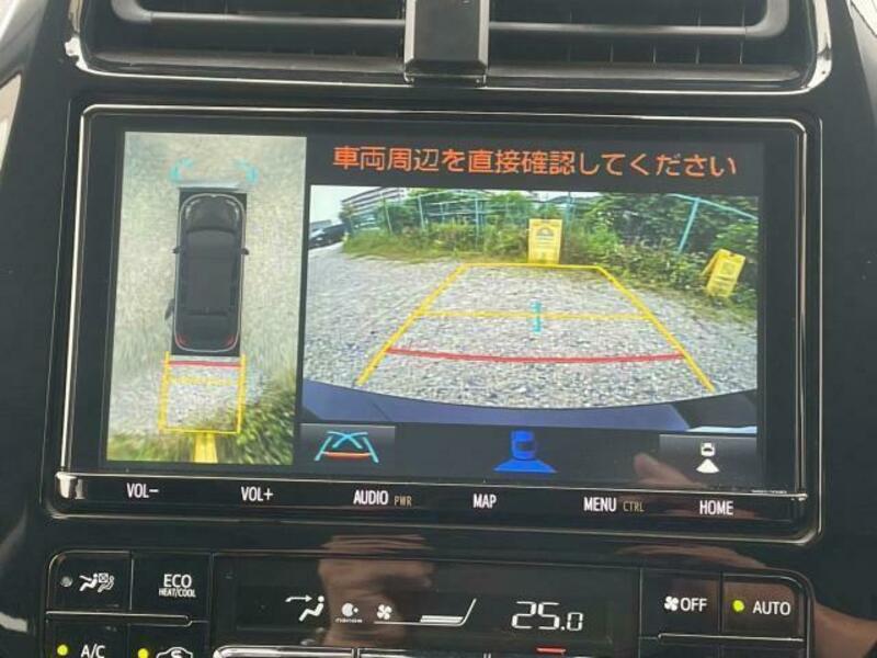 PRIUS-17