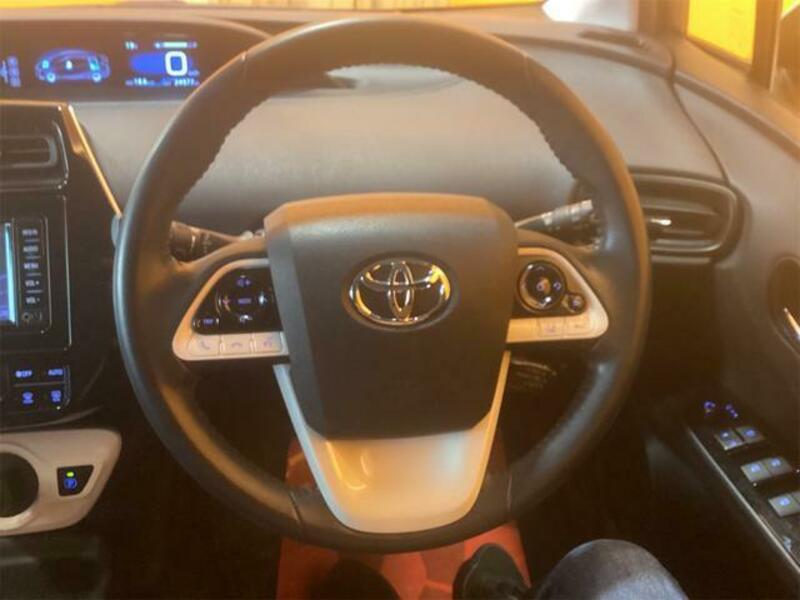 PRIUS-5