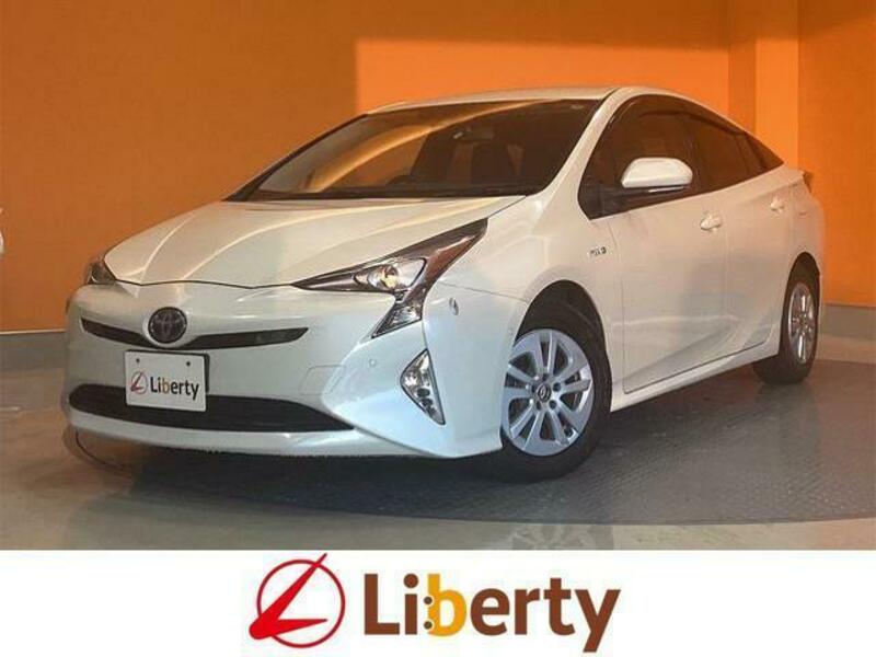 TOYOTA　PRIUS