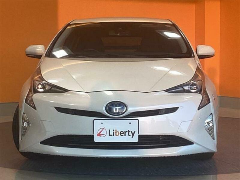 PRIUS-14