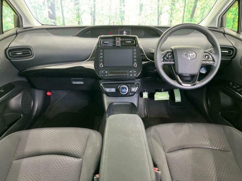 PRIUS-1