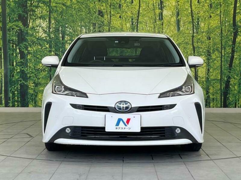 PRIUS-11