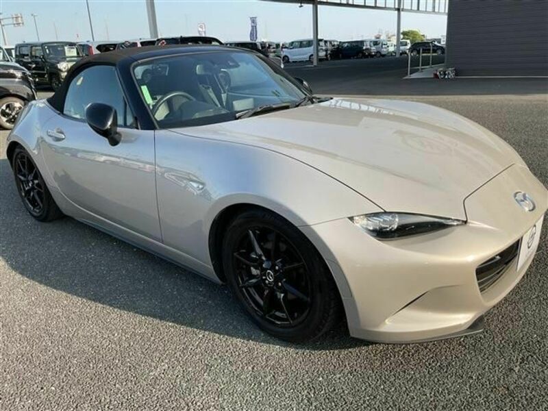 ROADSTER