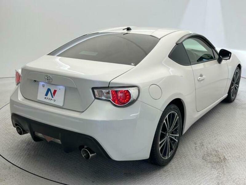 86