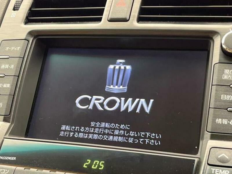 CROWN