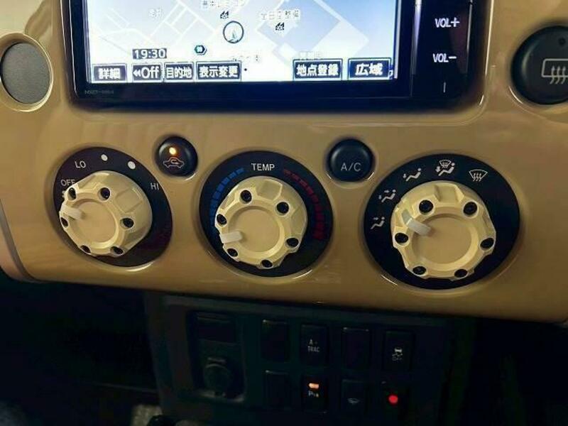 FJ CRUISER