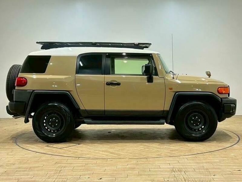 FJ CRUISER