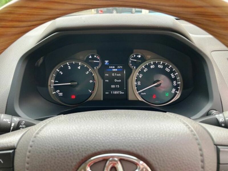 LAND CRUISER PRADO-17