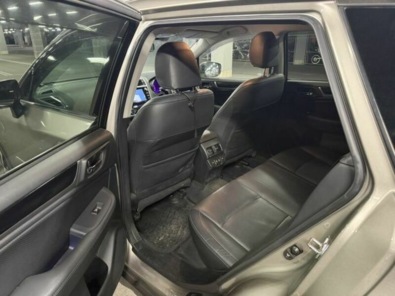 LEGACY OUTBACK