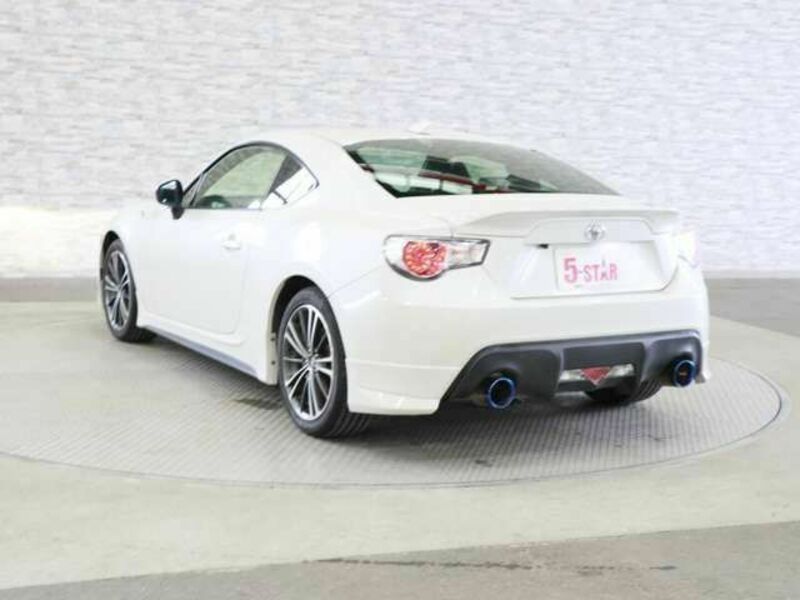 86