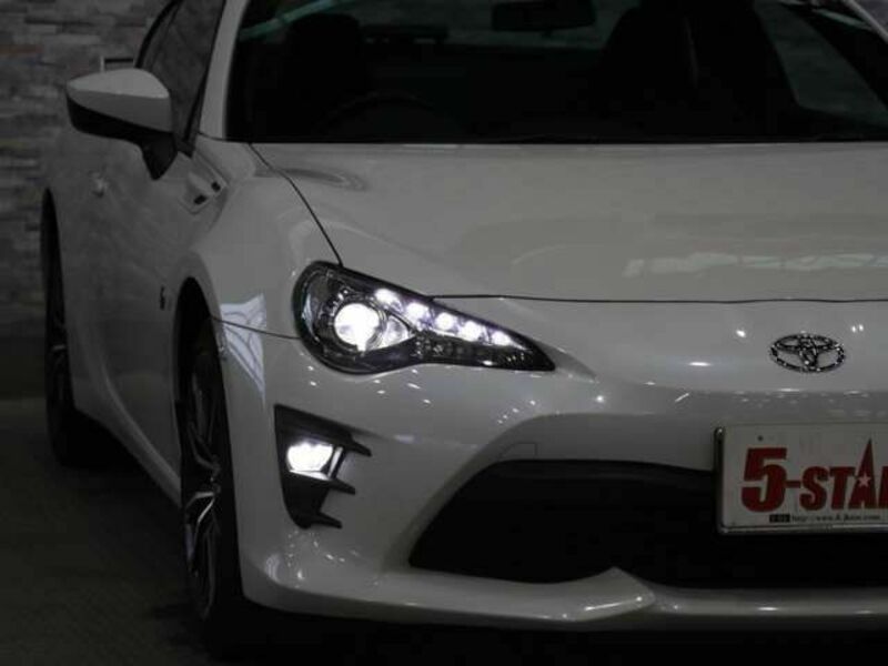 86
