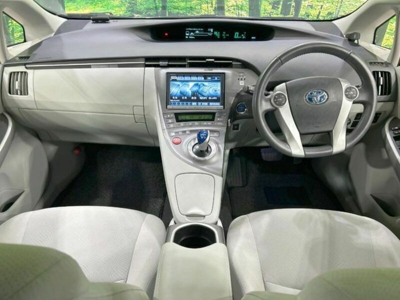 PRIUS-1