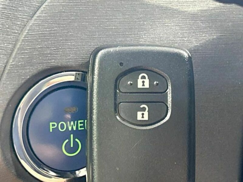 PRIUS-6