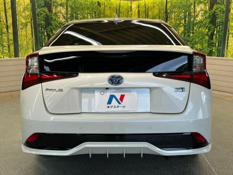 PRIUS-14