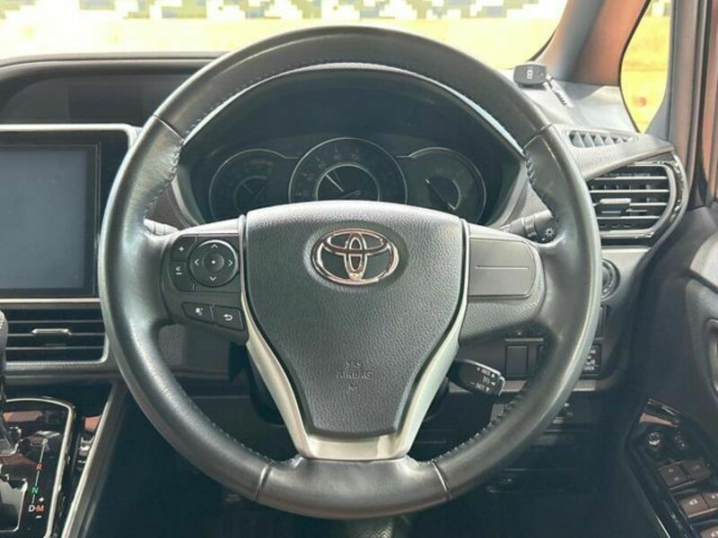 VOXY-11