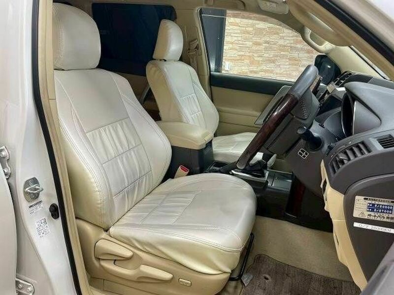LAND CRUISER PRADO-4