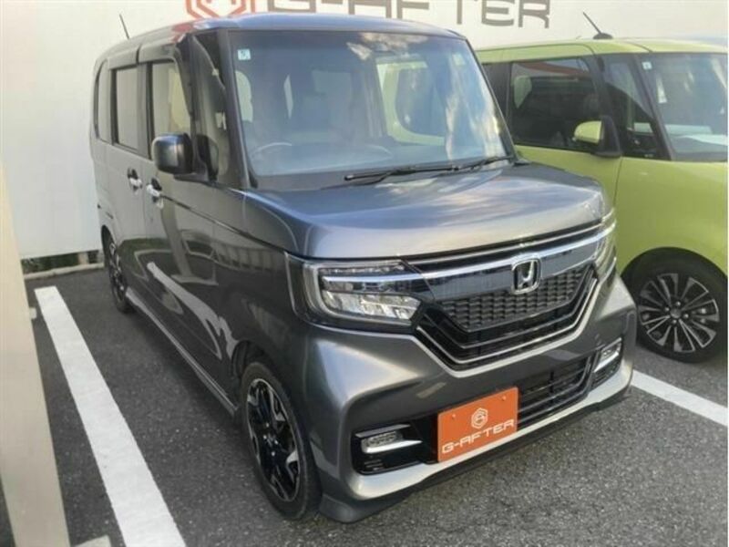 N BOX CUSTOM